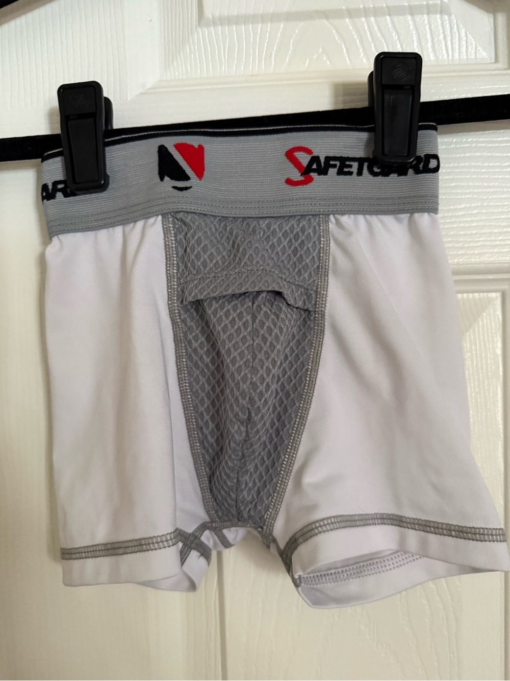 Men's White & Gray Performance Boxer Briefs